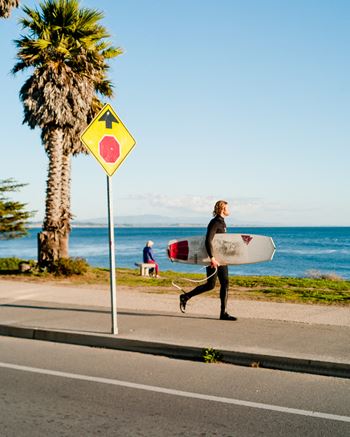 Minutes to beach